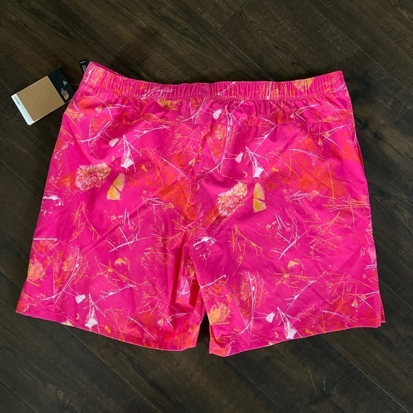 THE NORTH FACE Wander Shorts Pink Flower Lightweight FlashDry NWT Size XXL - Picture 7 of 13